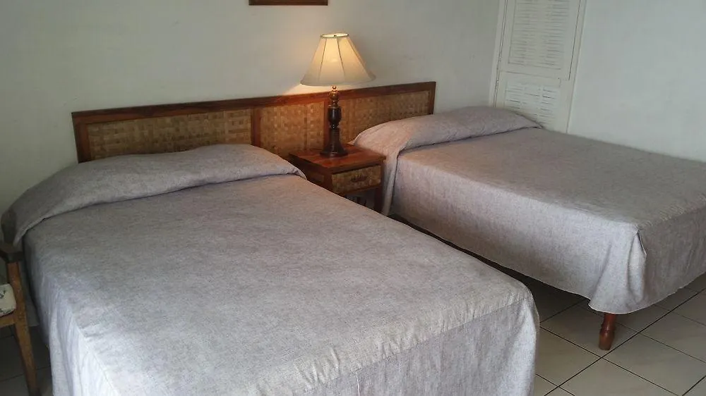 Starfish Beach Studio At Montego Bay Club Resort