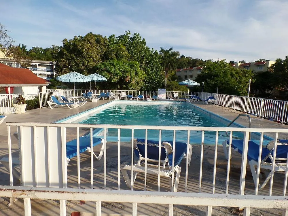 Starfish Beach Studio At Montego Bay Club Resort Hotel